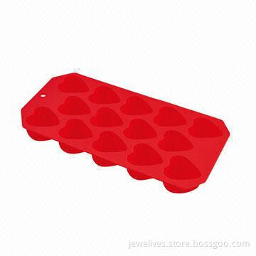 Classic 14-cavity silicone heart candy molds